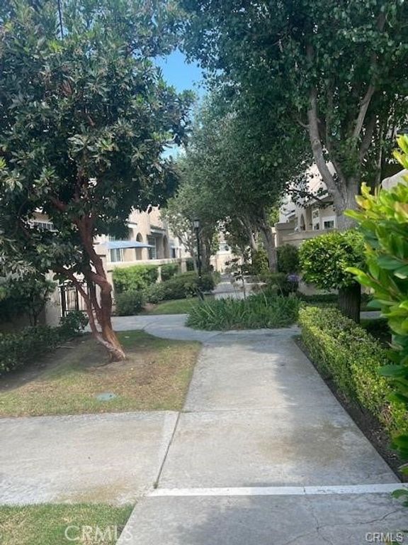 Image 42 of property listing at 2300 Maple Avenue 80, Torrance, CA 90503
