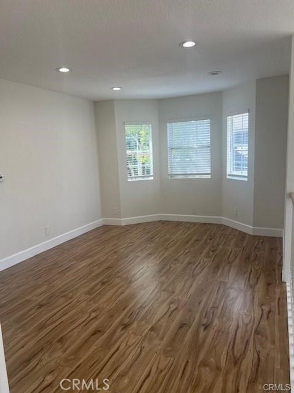 Image 7 of property listing at 2300 Maple Avenue 80, Torrance, CA 90503