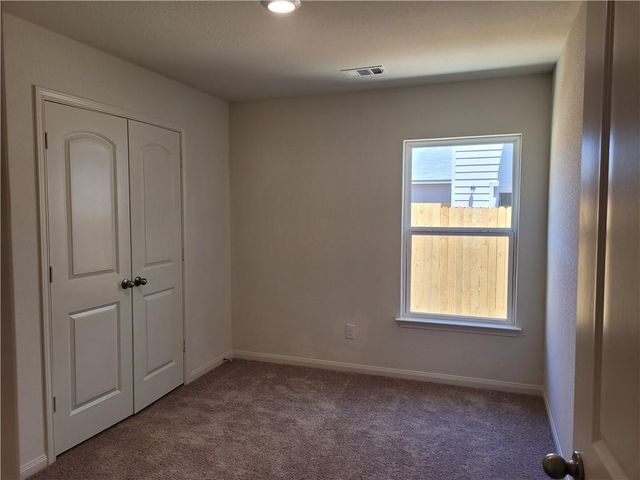 161 Allington CIR, Jarrell, TX 76537
