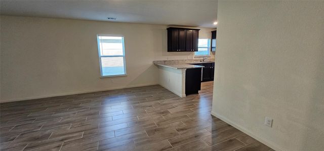 161 Allington CIR, Jarrell, TX 76537