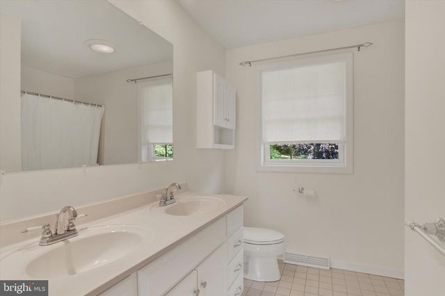 1203 LINCOLN ST, Duncannon, PA 17020