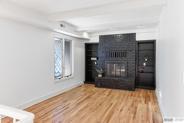 233 S 114th Street, Omaha, NE 68154