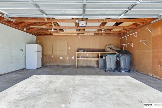 233 S 114th Street, Omaha, NE 68154