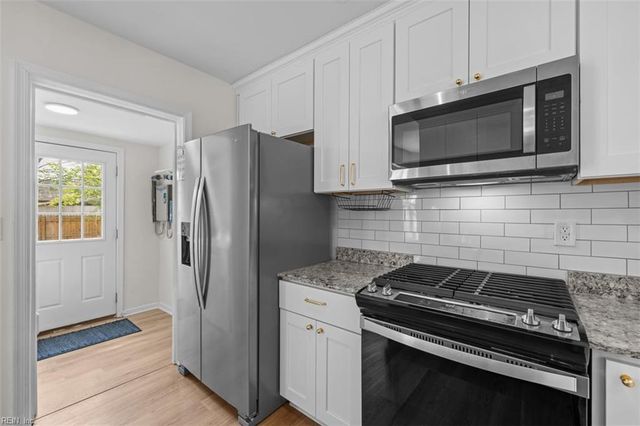 606 Delaware AVE, Hampton, VA 23661