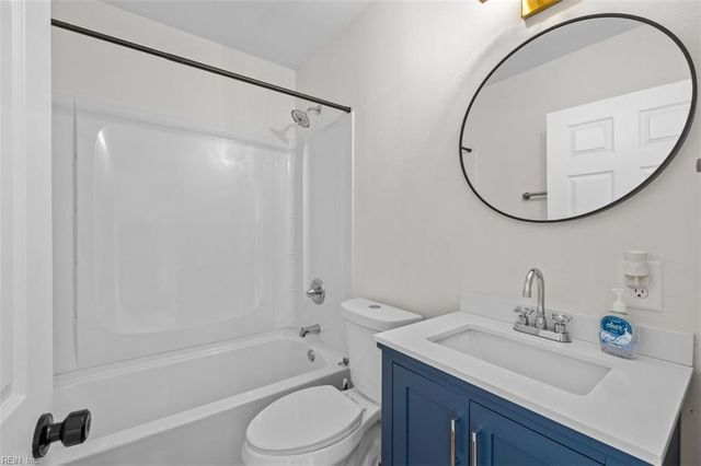 606 Delaware AVE, Hampton, VA 23661