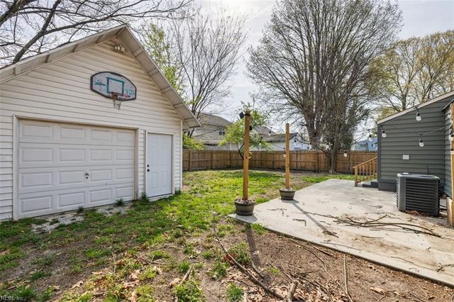 606 Delaware AVE, Hampton, VA 23661