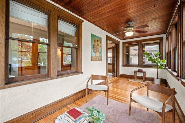 315 George Street W, Saint Paul, MN 55107
