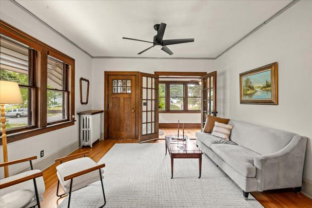 315 George Street W, Saint Paul, MN 55107