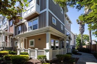 1901 Newbury Drive, Mountain View, CA 94043
