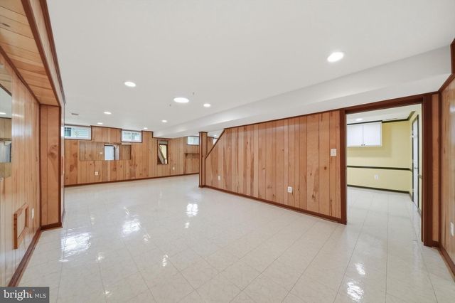 12008 AMBLEWOOD DR, Laurel, MD 20708