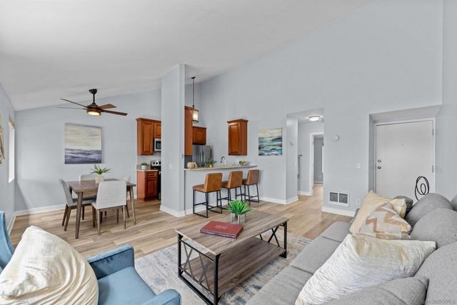 6210 Agee 238, San Diego, CA 92122