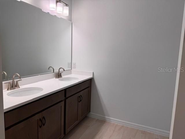 392 OAK FLAT ALLEY, Groveland, FL 34736