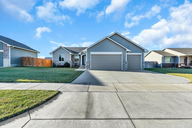729 N Casado St, Goddard, KS 67052