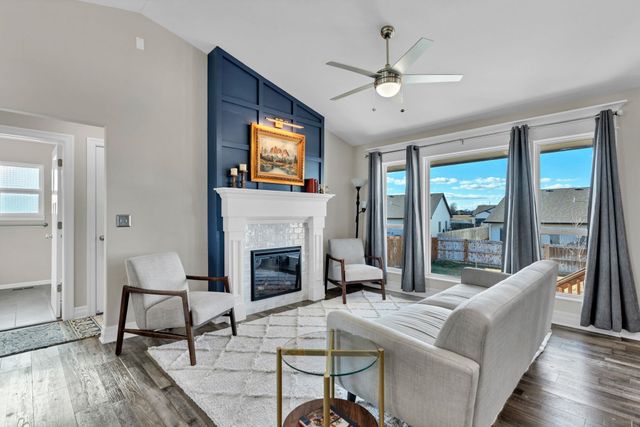 729 N Casado St, Goddard, KS 67052