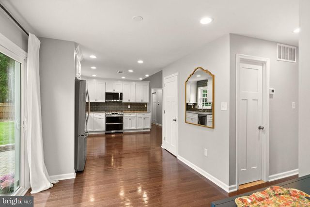 4517 WAVERLY CROSSING LN, Chantilly, VA 20151