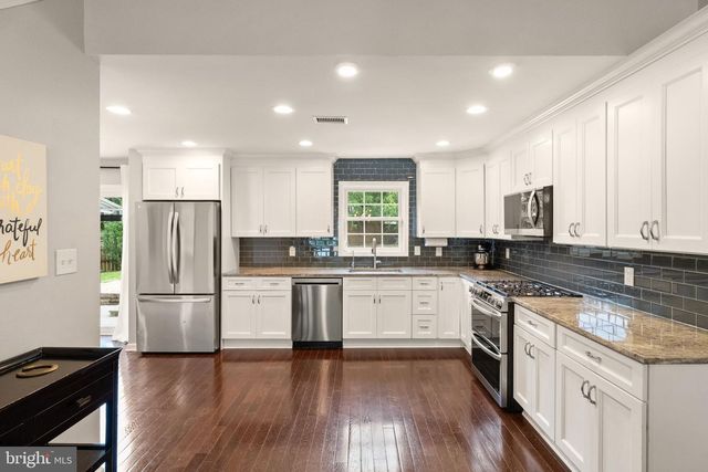 4517 WAVERLY CROSSING LN, Chantilly, VA 20151