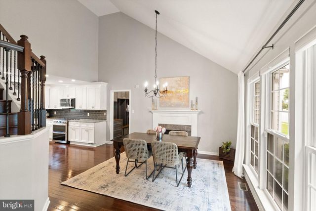 4517 WAVERLY CROSSING LN, Chantilly, VA 20151