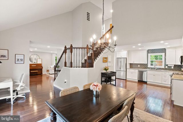 4517 WAVERLY CROSSING LN, Chantilly, VA 20151