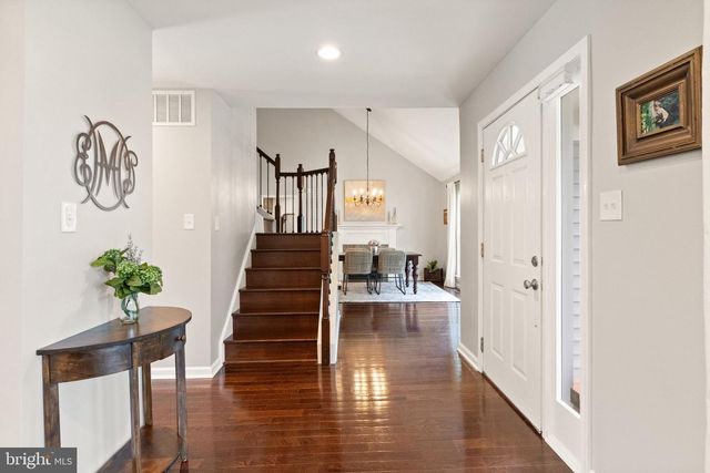 4517 WAVERLY CROSSING LN, Chantilly, VA 20151