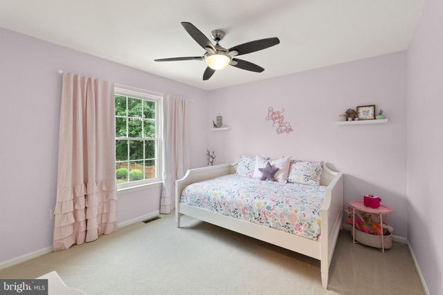 4517 WAVERLY CROSSING LN, Chantilly, VA 20151
