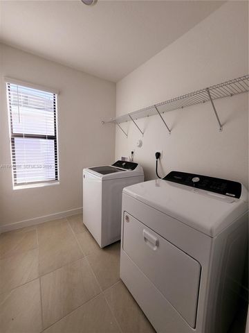 12925 SW 267th St, Homestead, FL 33032