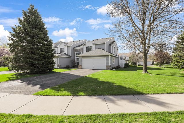 1144 101st Avenue NE A, Blaine, MN 55434