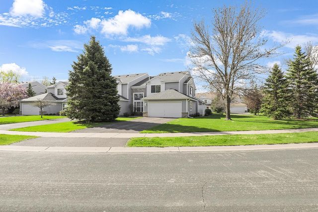 1144 101st Avenue NE A, Blaine, MN 55434
