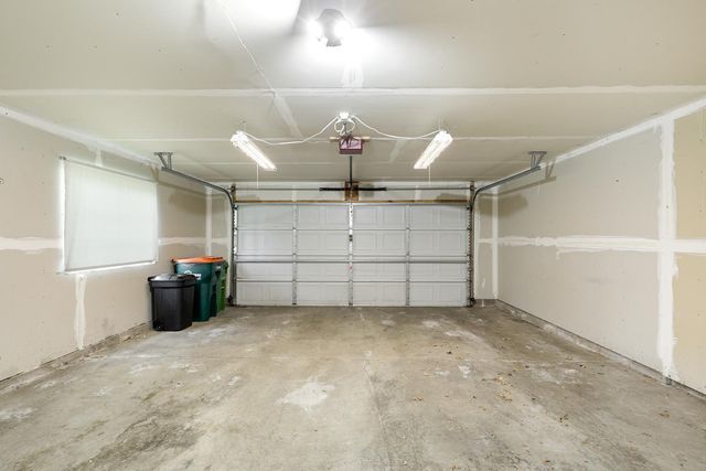 1144 101st Avenue NE A, Blaine, MN 55434