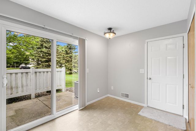 1144 101st Avenue NE A, Blaine, MN 55434