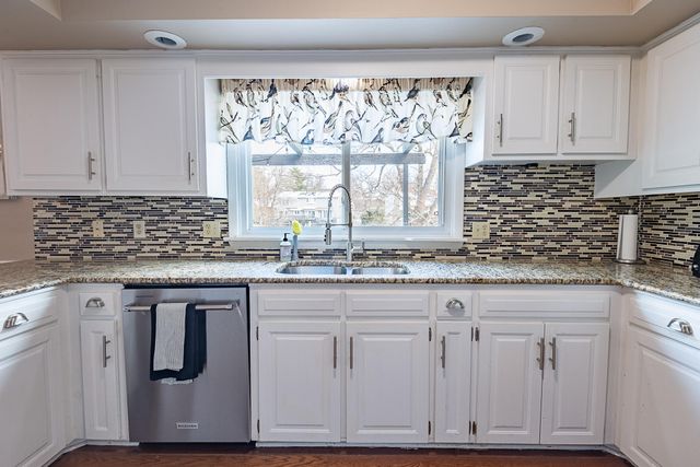 3647 E Sugar Hollow Street, Springfield, MO 65809