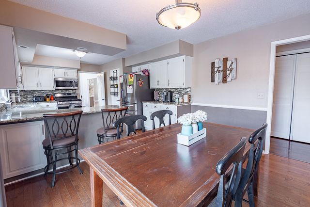 3647 E Sugar Hollow Street, Springfield, MO 65809