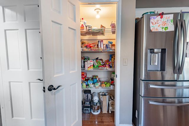 3647 E Sugar Hollow Street, Springfield, MO 65809