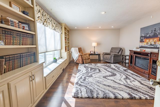 3647 E Sugar Hollow Street, Springfield, MO 65809