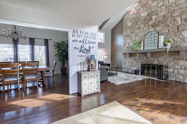 3647 E Sugar Hollow Street, Springfield, MO 65809