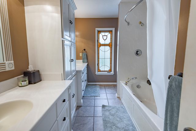 3647 E Sugar Hollow Street, Springfield, MO 65809