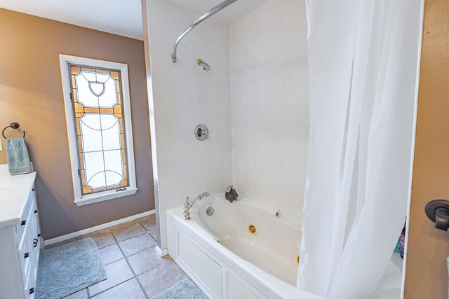 3647 E Sugar Hollow Street, Springfield, MO 65809