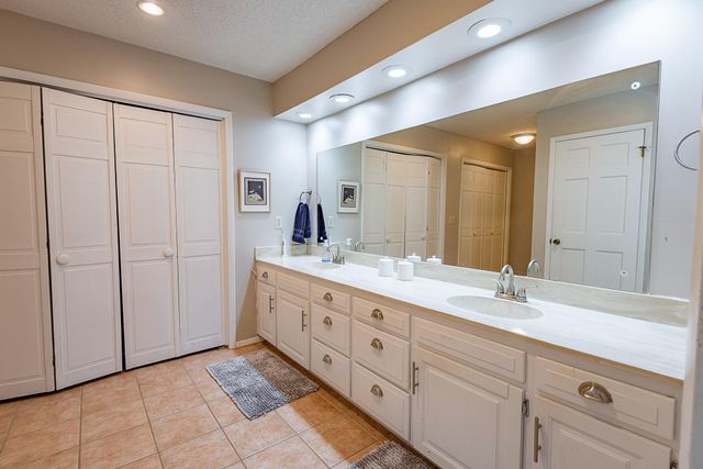 3647 E Sugar Hollow Street, Springfield, MO 65809