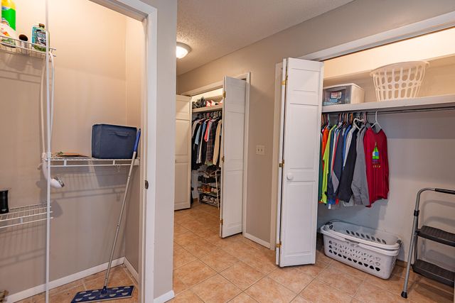 3647 E Sugar Hollow Street, Springfield, MO 65809