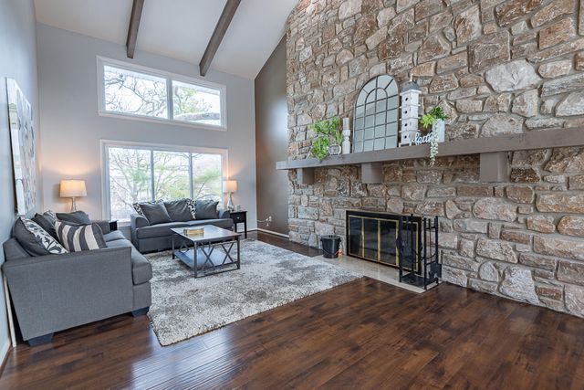 3647 E Sugar Hollow Street, Springfield, MO 65809