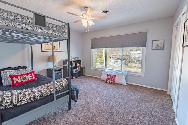 3647 E Sugar Hollow Street, Springfield, MO 65809