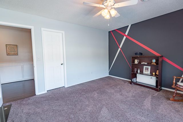 3647 E Sugar Hollow Street, Springfield, MO 65809