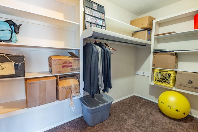 3647 E Sugar Hollow Street, Springfield, MO 65809