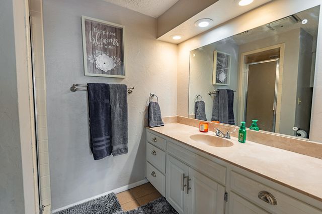 3647 E Sugar Hollow Street, Springfield, MO 65809