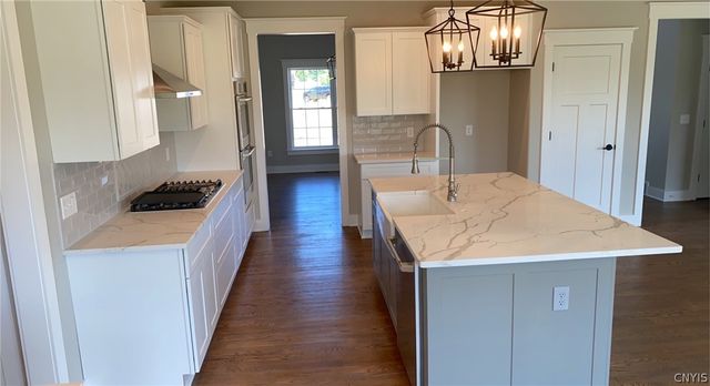 8540 Angus Path, Cicero, NY 13039