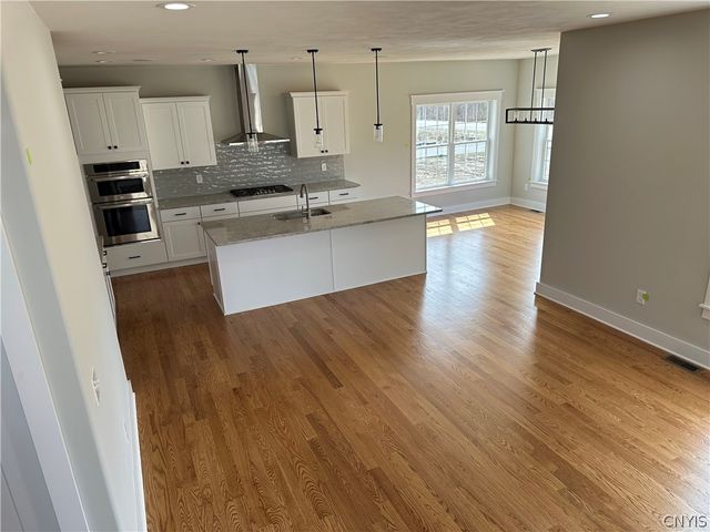 8540 Angus Path, Cicero, NY 13039