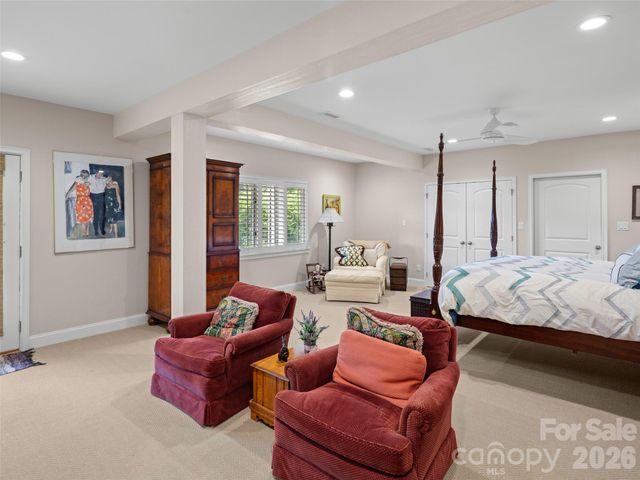 429 Crowfields Drive 6, Asheville, NC 28803