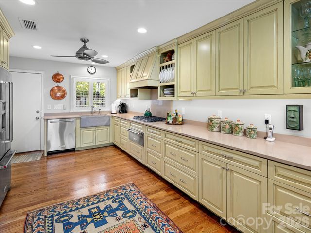 429 Crowfields Drive 6, Asheville, NC 28803