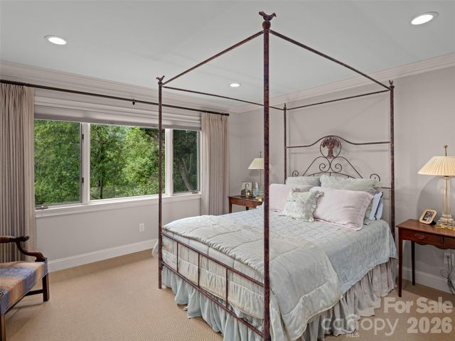 429 Crowfields Drive 6, Asheville, NC 28803