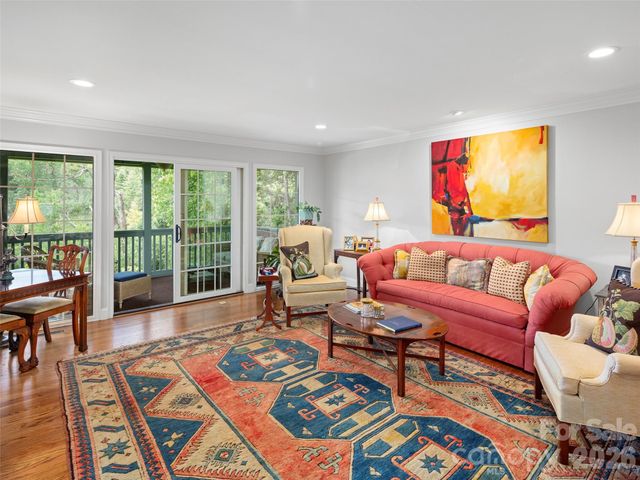 429 Crowfields Drive 6, Asheville, NC 28803