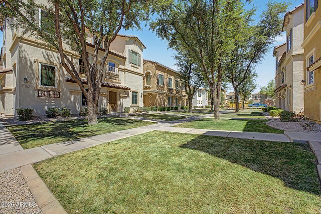 166 W LAUREL Court, Gilbert, AZ 85233